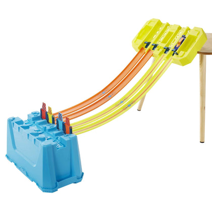 Hot Wheels Track Builder Playset, Multi-Lane Speed Box, 18 Component Parts with Storage, 2 Toy Cars in 1:64 Scale